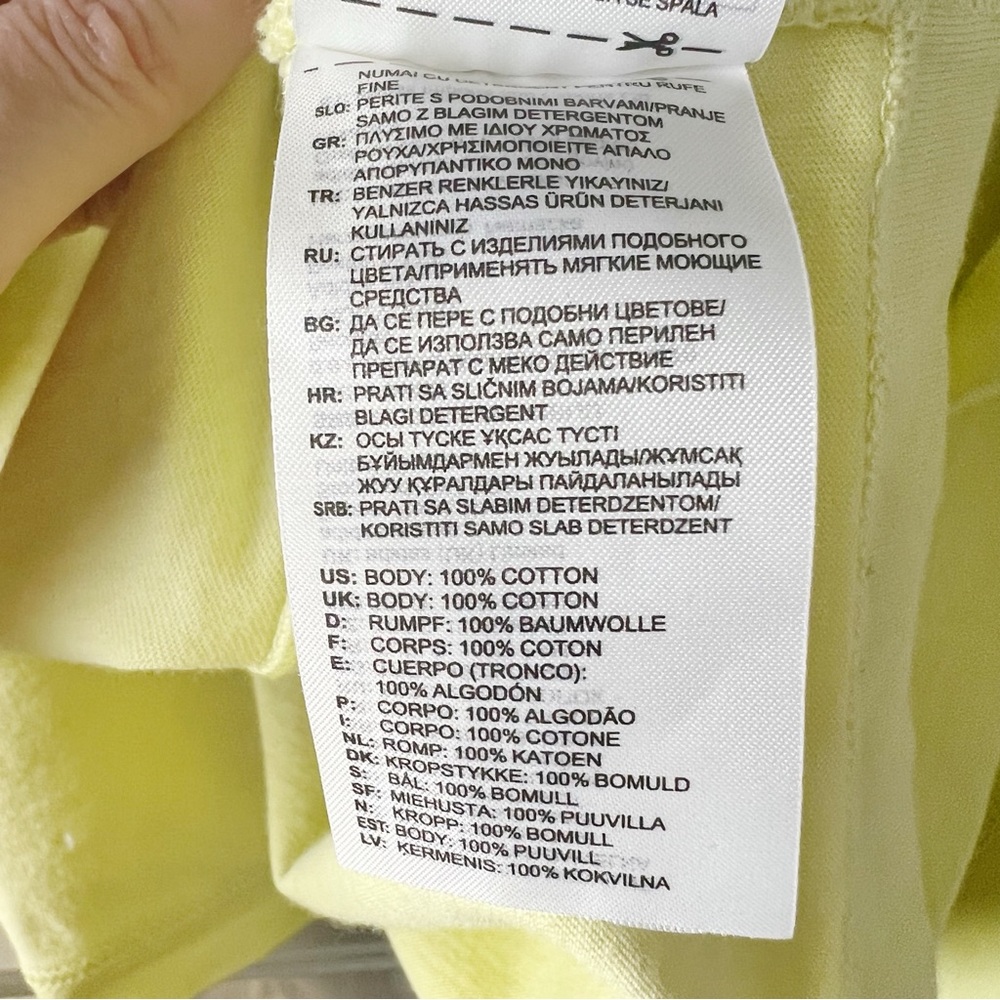 Adidas x Ivy Park 3-Stripes Crop Tee in Hi-Res Yellow Size Small - Picture 5 of 7